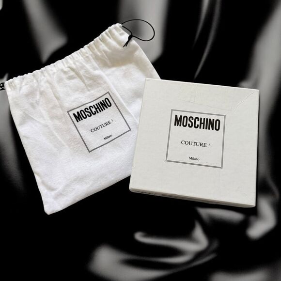 New Authentic Moschino Couture Belt Woman White Size 42 Model 7 A8006 1” Width - Picture 5 of 11